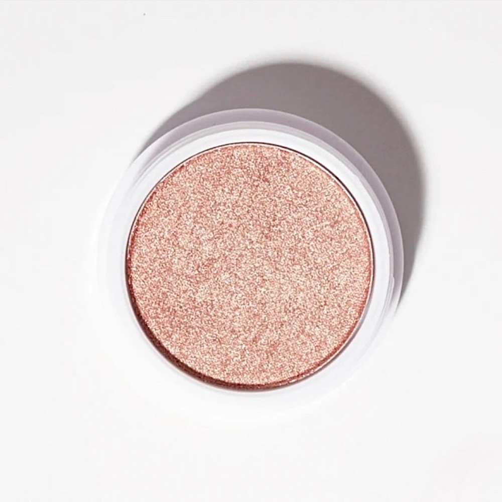 Estate Cosmetics | Tan Opal Gold Shimmering Glow Cream Highlighter in Blast Off